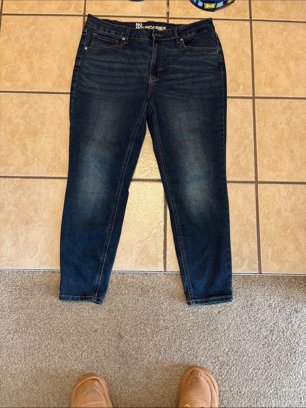 No Boundaries Women's Dark Wash Skinny Jeans